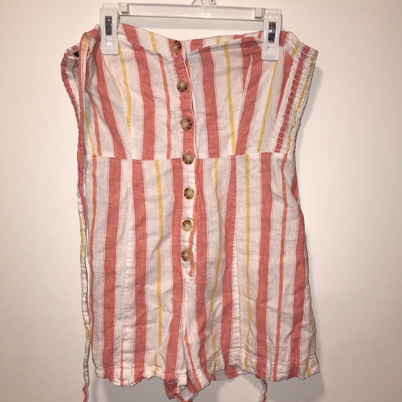 Romper - Picture 1 of 3